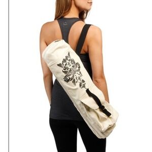 Gaiam Canvas Damask Print Yoga Mat Bag Zipper Pocket